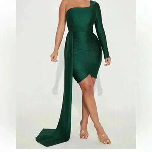 Women’s Waiting for ur love mini dress hunter size 4